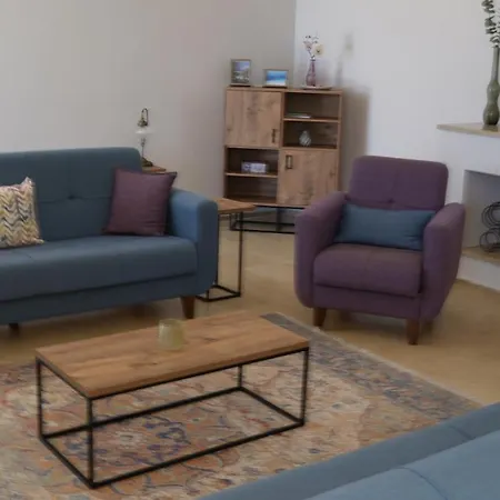 Emilie Apartment *